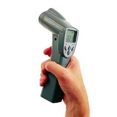 Инфракрасный цифровой термометр Elcometer 214L (с лазерным указателем)